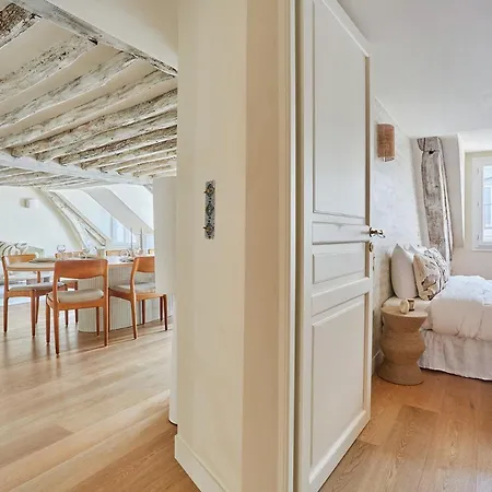 Apartment Place Vendome By Prestige